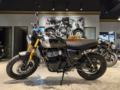 Royal Enfield Int Bear 650 Golden Shadow