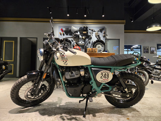 Royal Enfield Int Bear 650 Two Four Nine