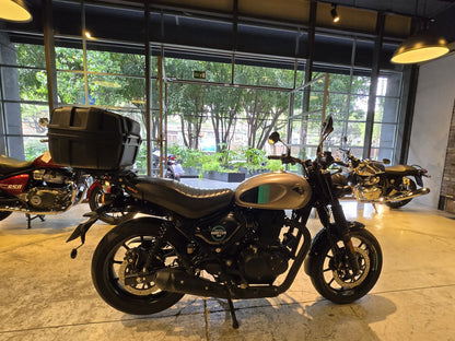 Royal Enfield Hunter 350 Dapper Grey 2023