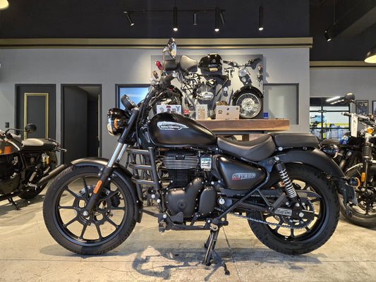 Royal Enfield Meteor 350 Stellar Black 2024
