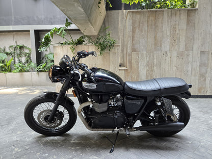 TRIUMPH BONNEVILLE T100 2015