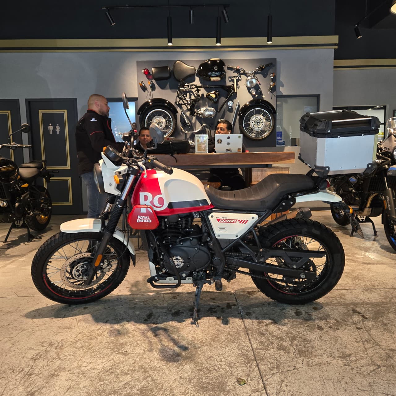 Royal Enfield Scram 411 2023