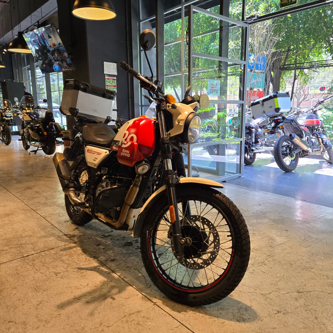 Royal Enfield Scram 411 2023