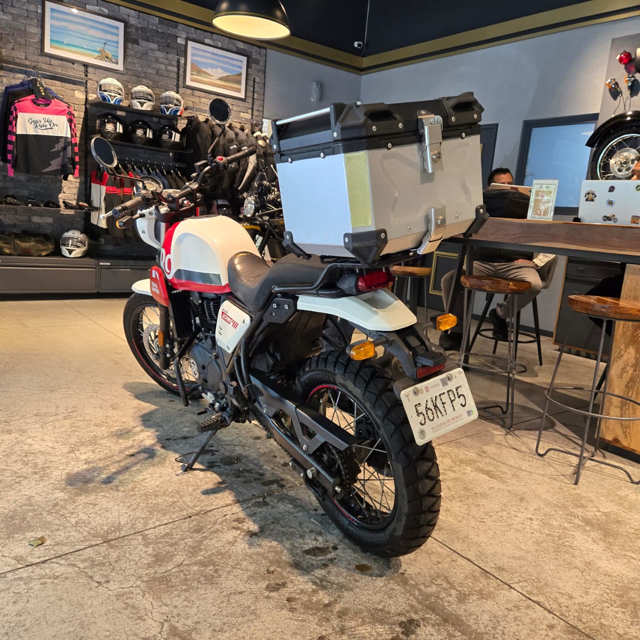 Royal Enfield Scram 411 2023