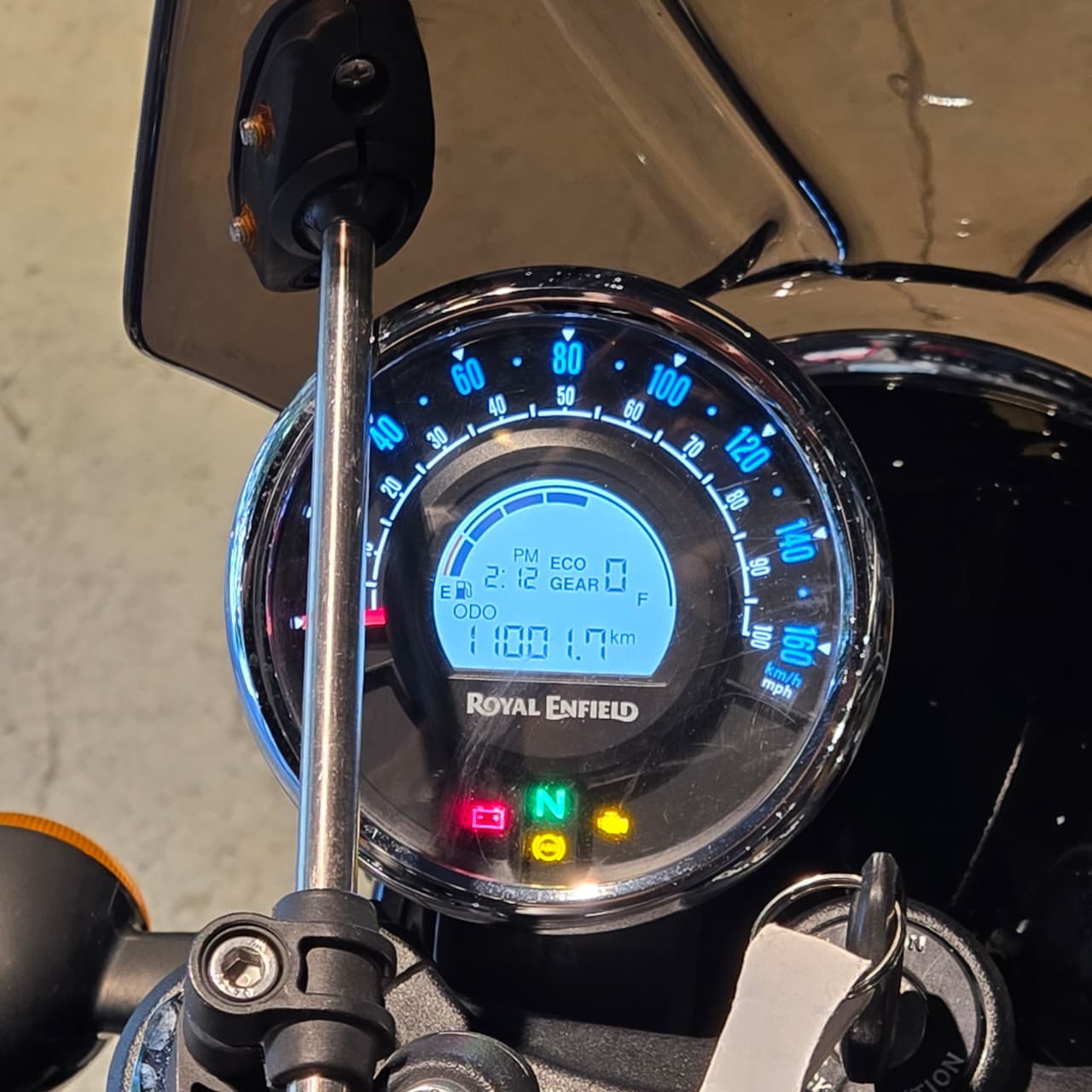 Royal Enfield Meteor 350 Stellar Black 2024